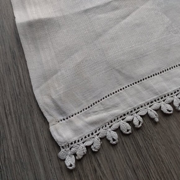 Vintage Crochet Trimmed Tea Towel Kitchen Dining Napkin - Picture 3 of 10